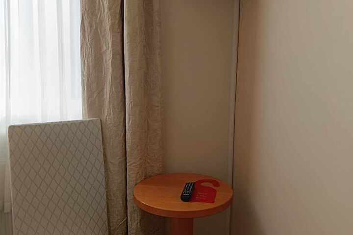 Room 104 of 283