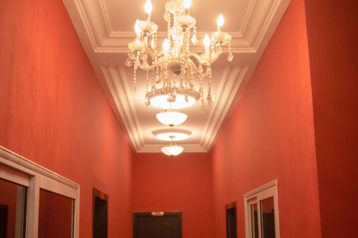 Ballroom/Hall 51 of 60