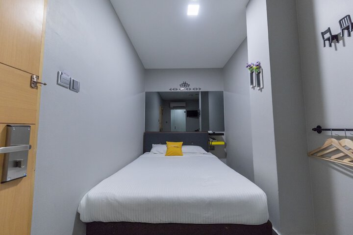 Room 38 of 88
