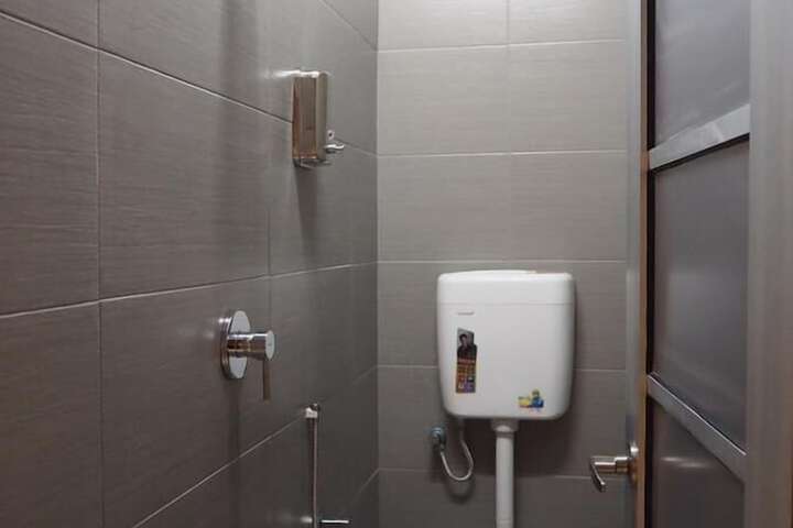Room 17 of 45