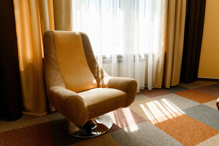 Room 30 of 53
