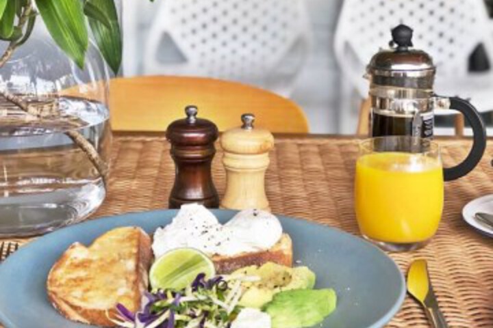 Breakfast/Coffee Service 63 of 81