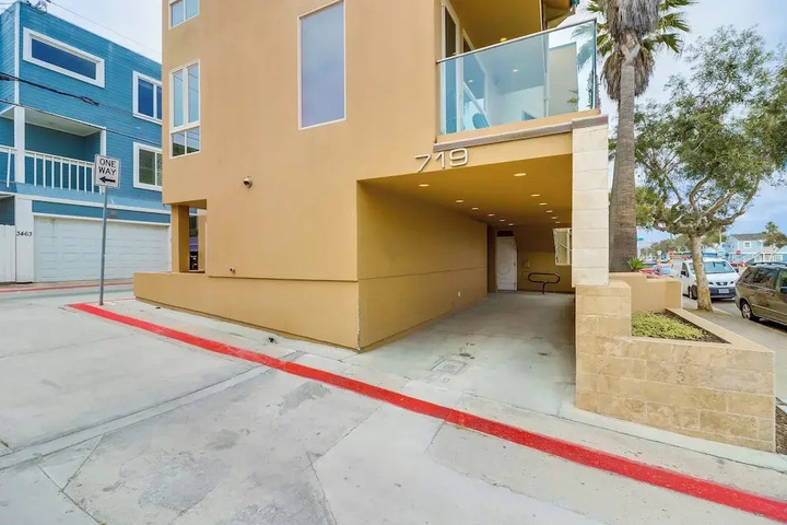 Photo of Ocean Front Escape 1 & 2