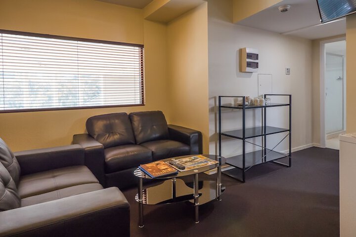 Room 40 of 91