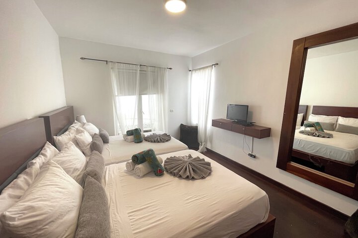 Room 34 of 267