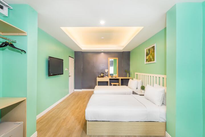 Room 18 of 64