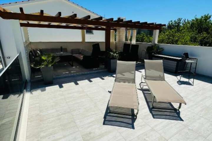 Terrace/Patio 24 of 42