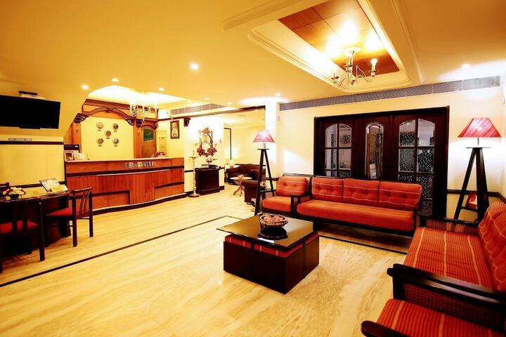 Hotel Lobby