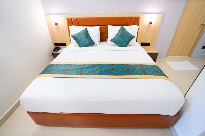 Room 30 of 59