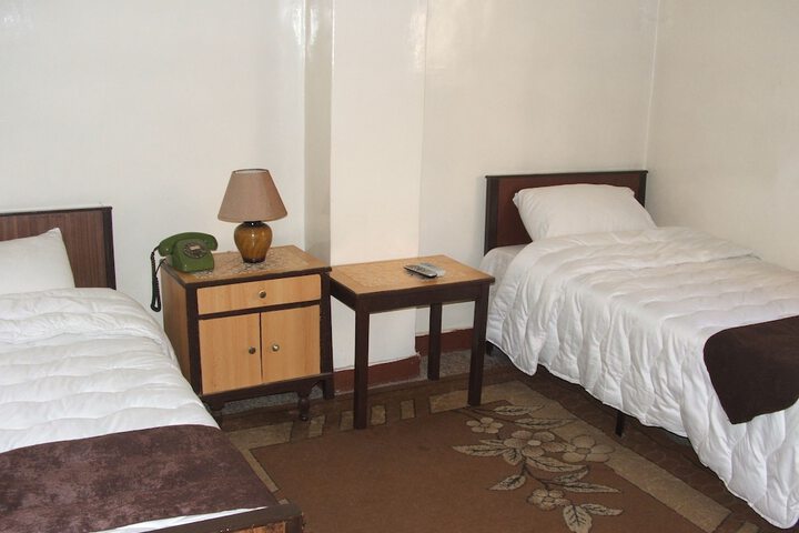 Room 12 of 44