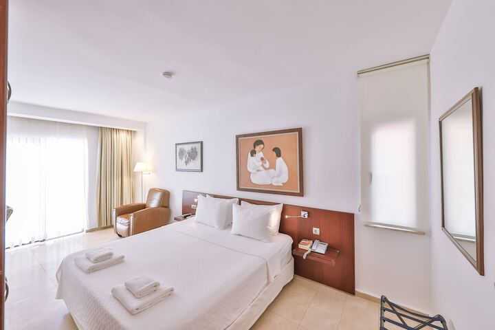 Room 18 of 67
