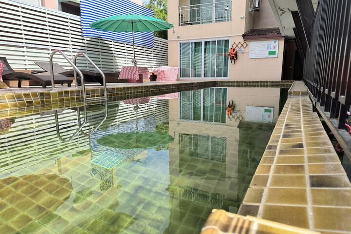 Pool 91 of 95