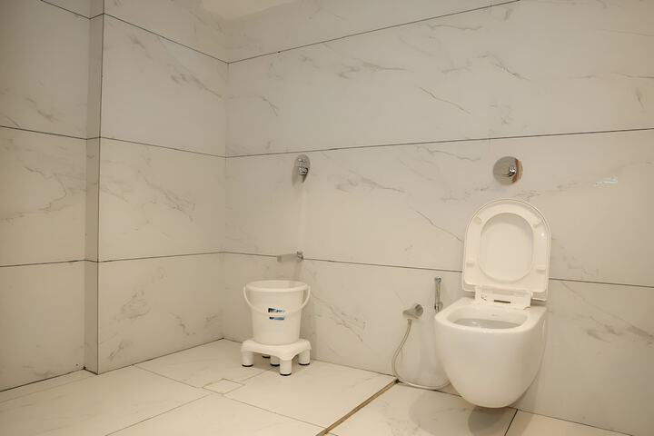 Room 3 of 5