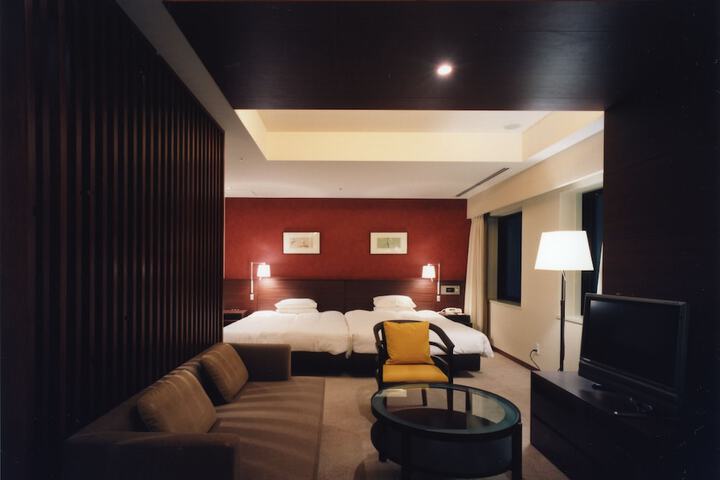 Room 18 of 46