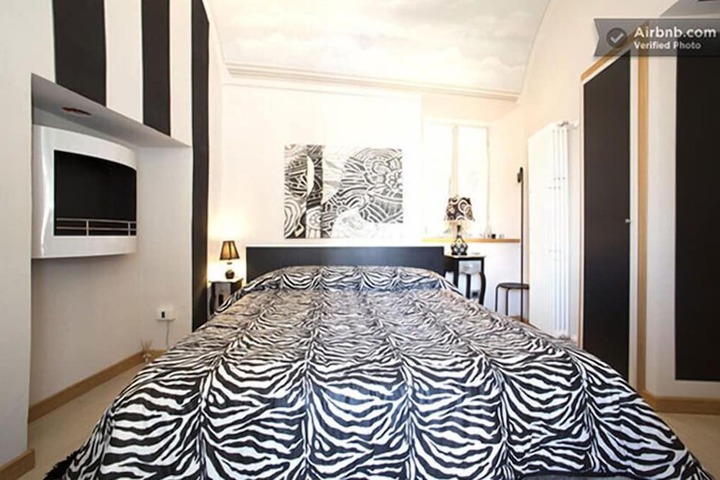 Room 10 of 49