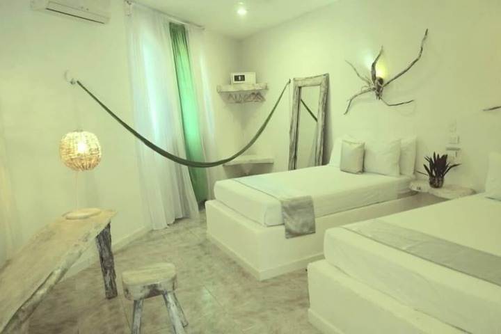 Room 7 of 23