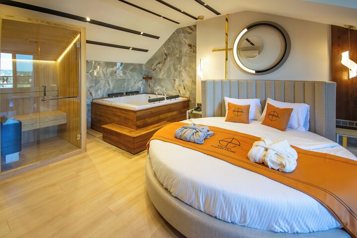 Room 20 of 106