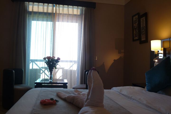 Room 10 of 31