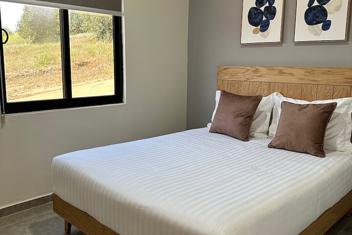 Room 6 of 22
