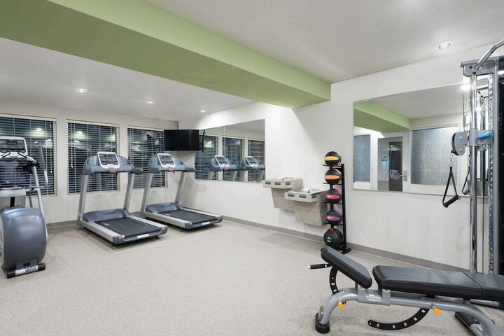 Hotel Gym Photos