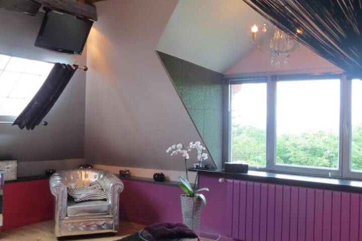 Room 21 of 54
