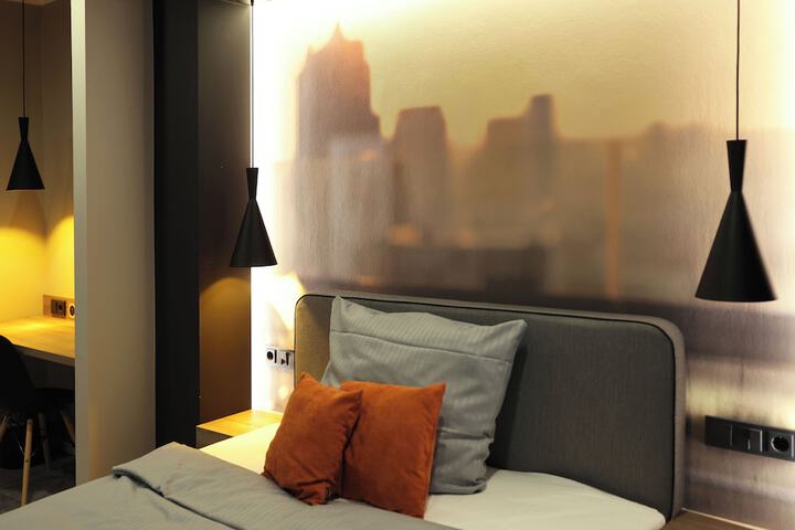 Room 11 of 58