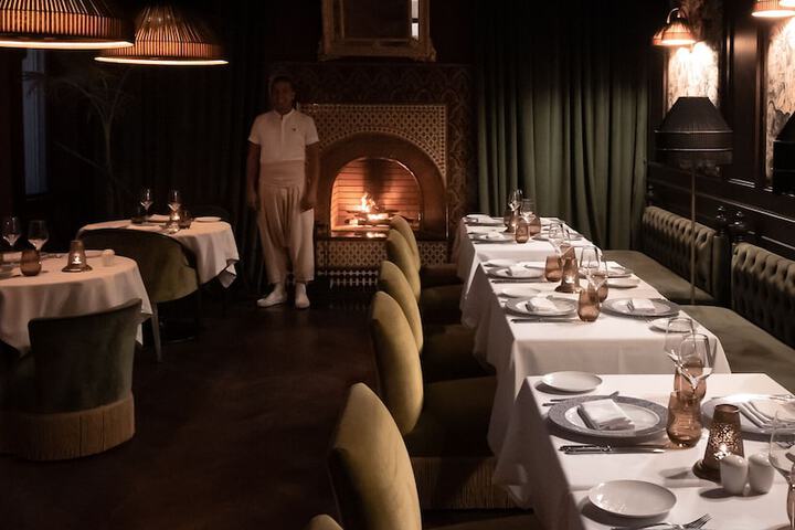 Dining 81 of 126