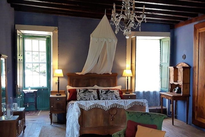 Room 8 of 43