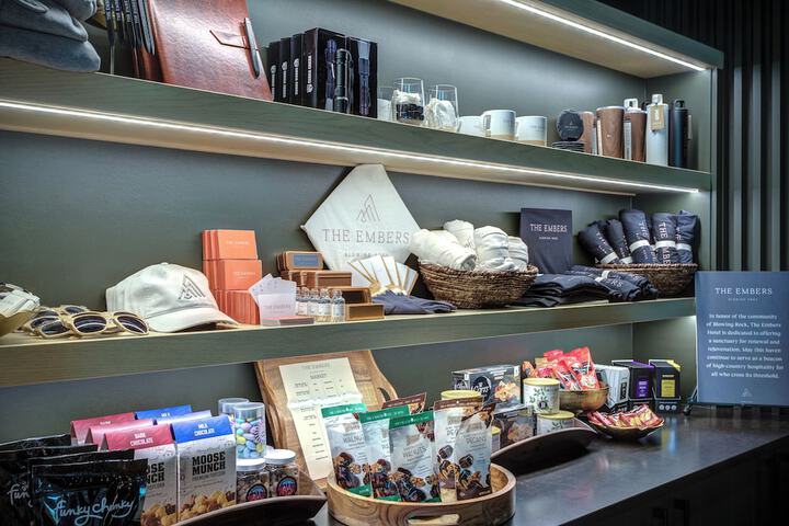 Gift Shop 86 of 119