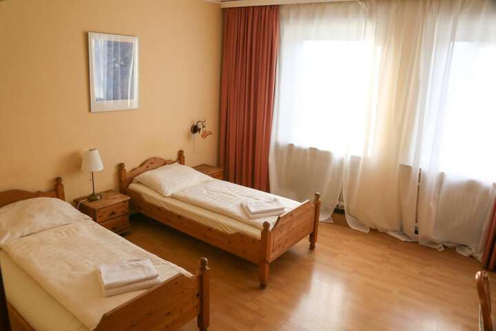 Room 3 of 4