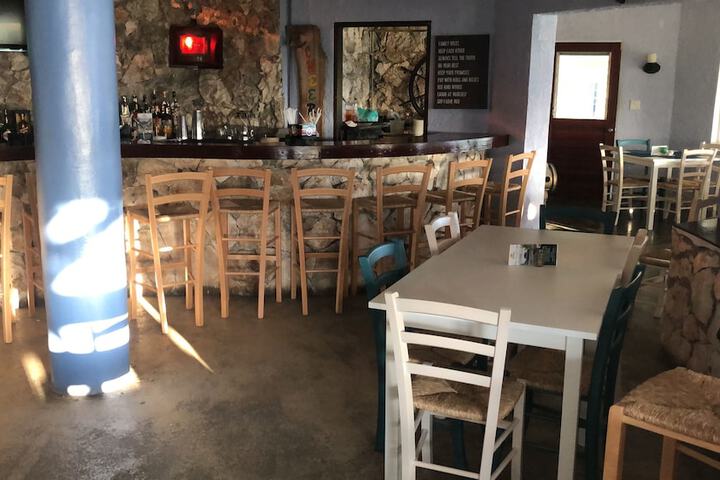 Dining 42 of 69
