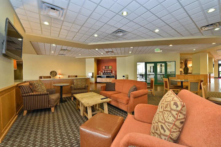 Hotel Interior 27 of 261