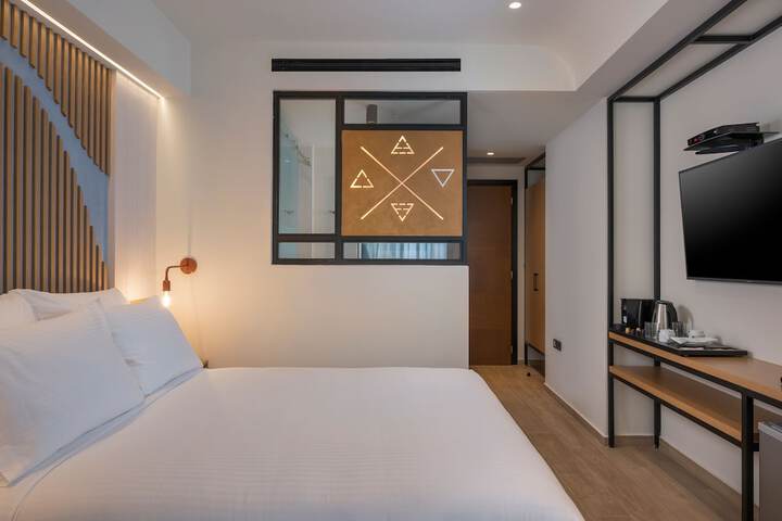 Room 48 of 147