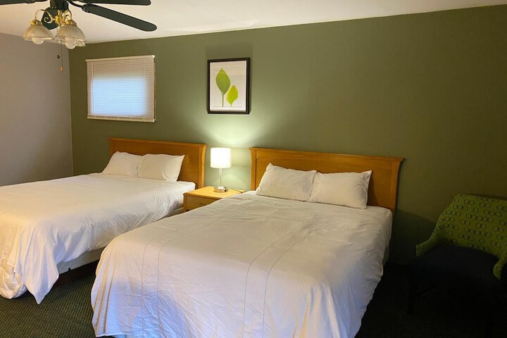 Room 16 of 50