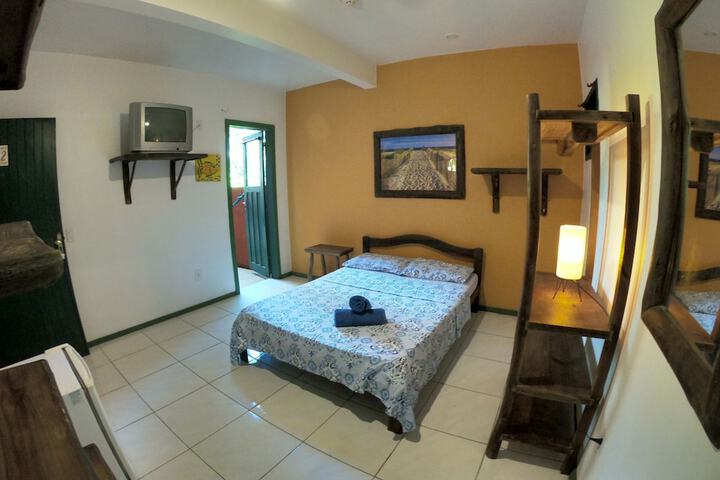 Room 44 of 101