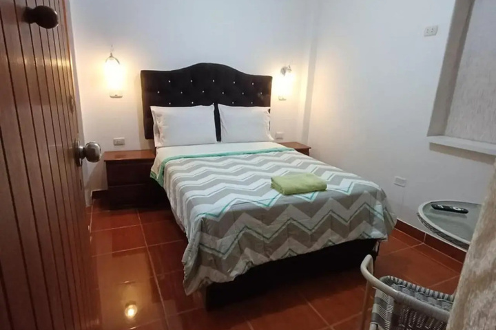 Room 6 of 29