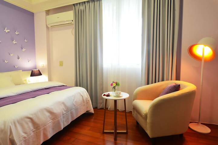 Room 15 of 31