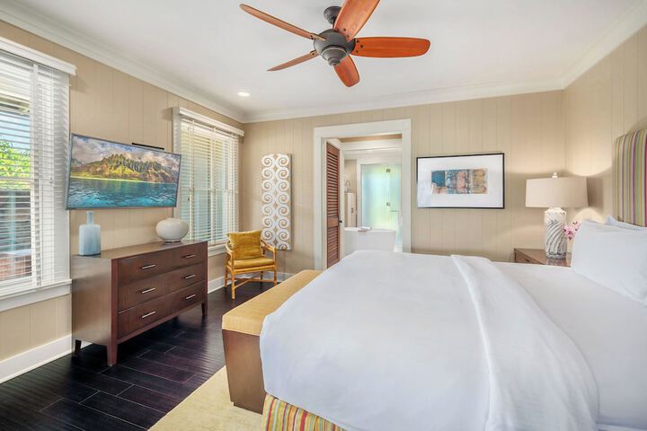 Room 34 of 546