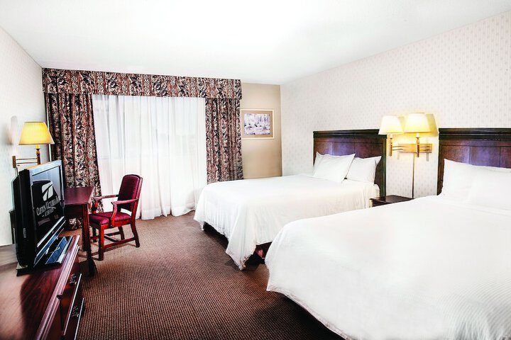 Room 11 of 19