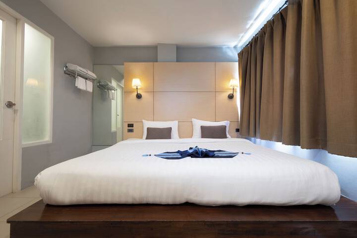 Room 14 of 133