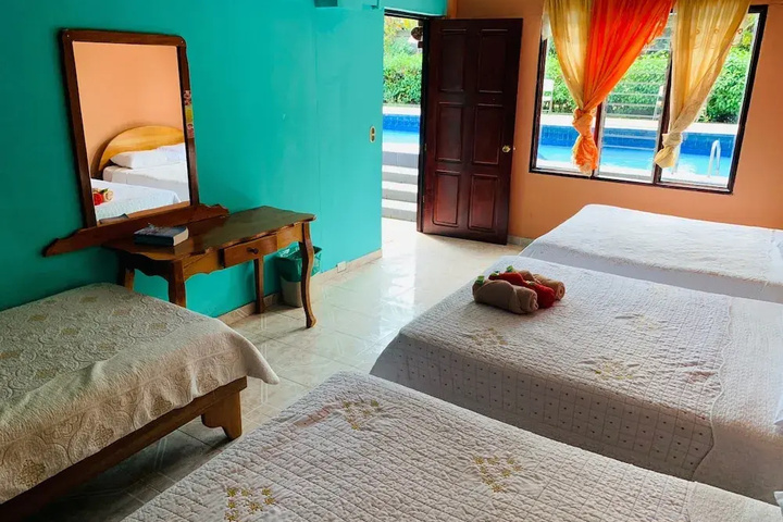 Room 4 of 21