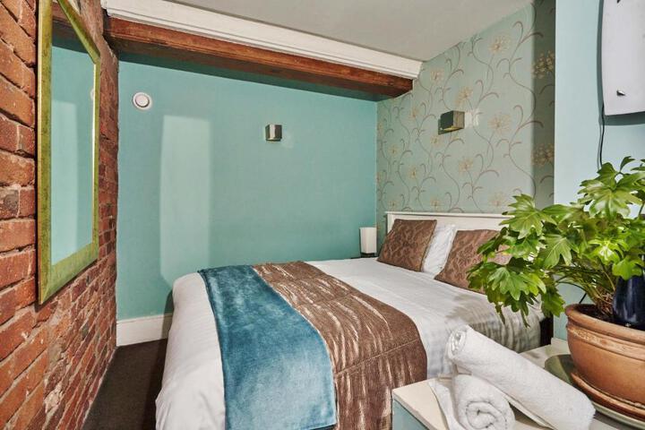 Guest Suite