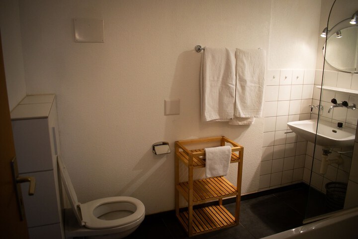 Room 41 of 65