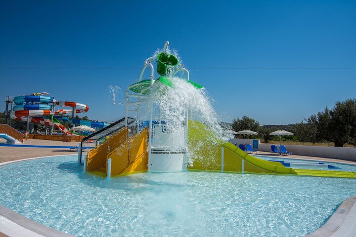 Pool 52 of 100
