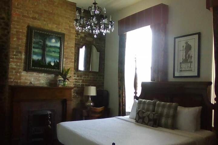 Room 20 of 49