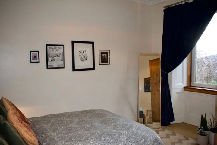 Room 2 of 14