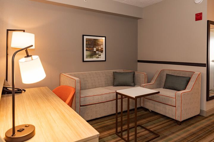 Room 9 of 50