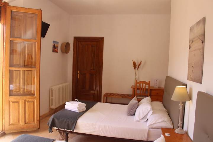 Room 25 of 36