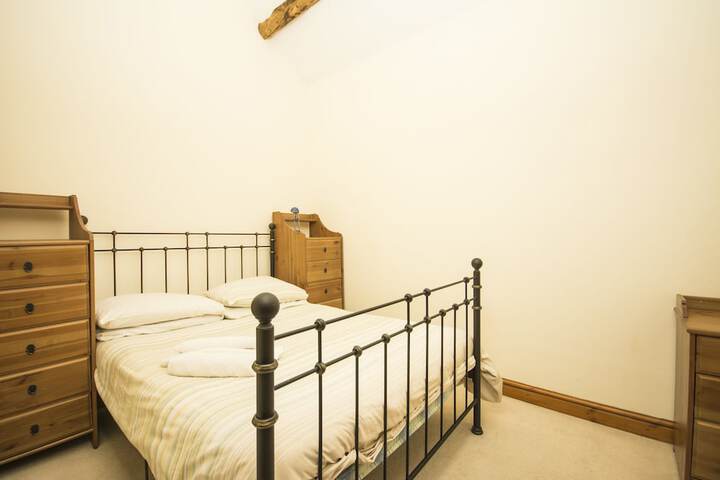 Room 12 of 63