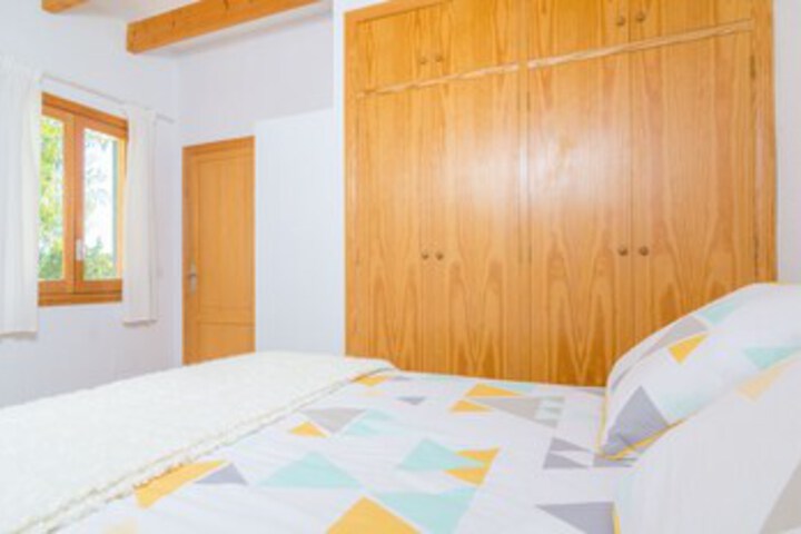 Room 63 of 74